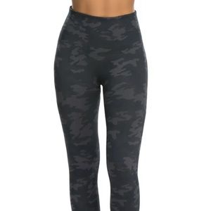 Spanx Seamless Black Camo Faux Leather Leggings